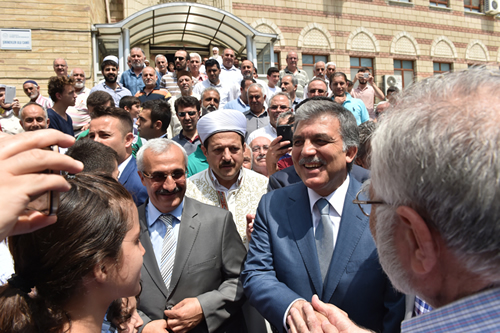 11. Cumhurbaşkanı Gül: "Gün, dayanışma içinde olma günüdür."